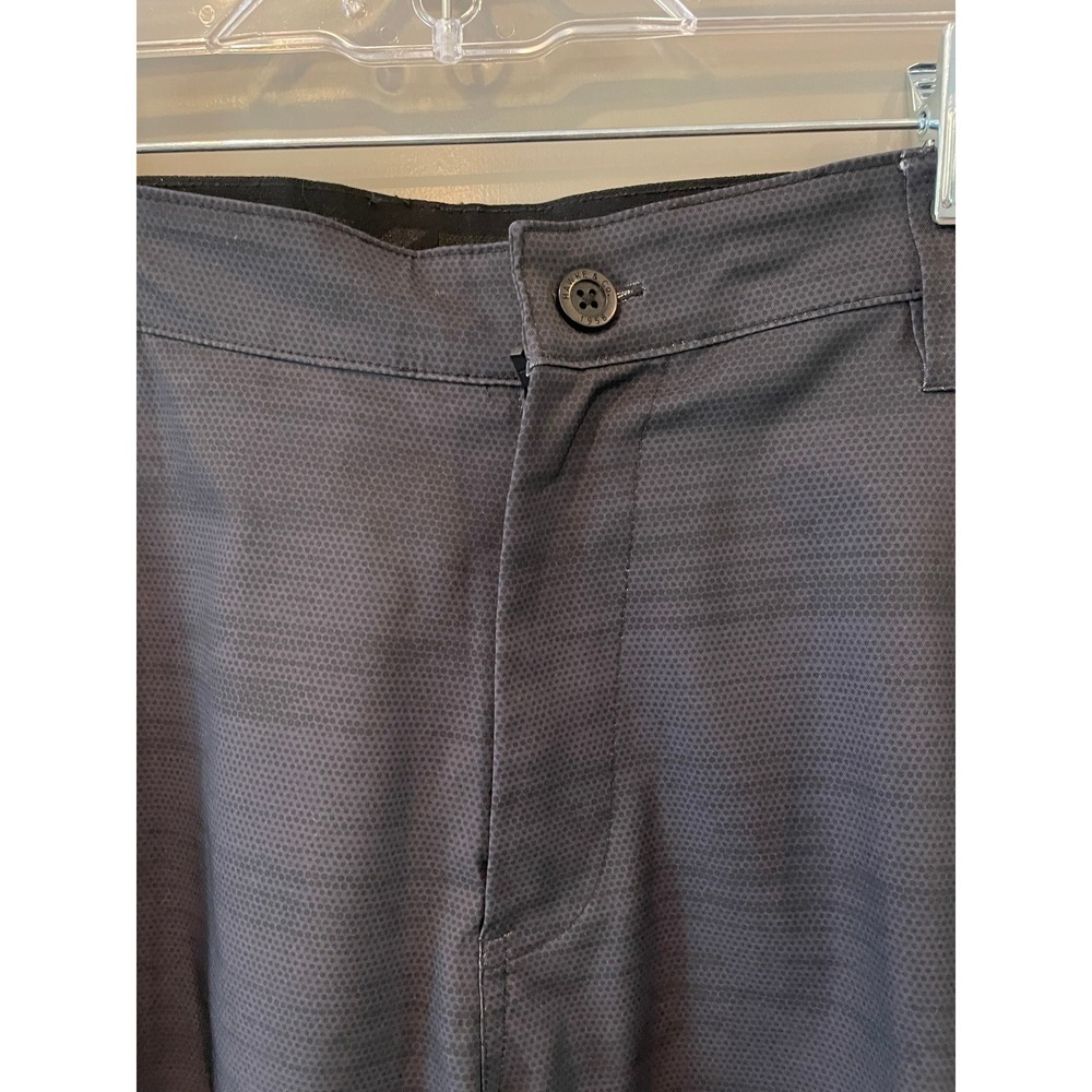 Hawke & Co Mens Hybrid Shorts Gray Textured Stretch Flat Front Size 34 - Picture 2 of 10